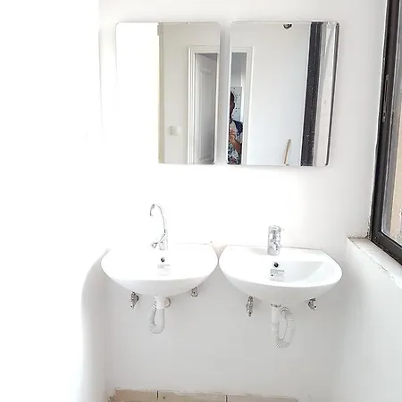 Auberge de jeunesse Acropolis *